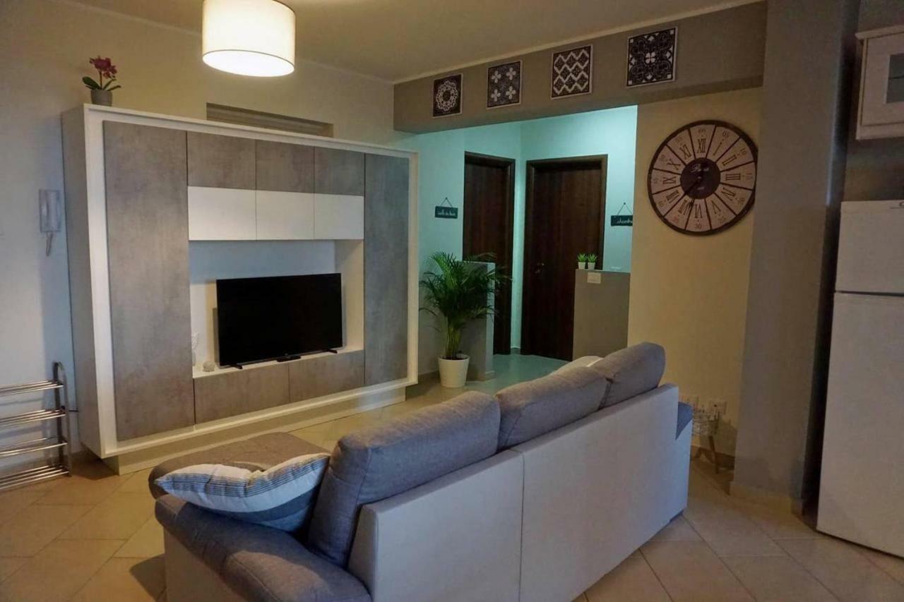 Apartament Lilly'S House Giardini-Naxos Zewnętrze zdjęcie